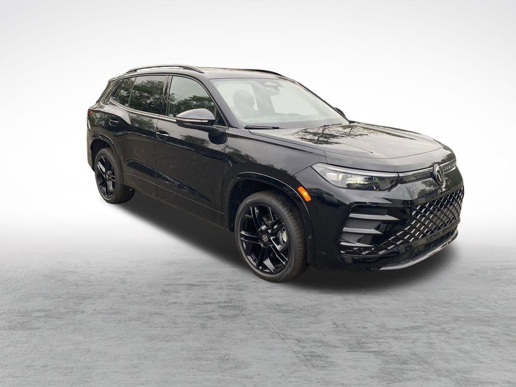 new 2025 Volkswagen Tiguan car, priced at $38,726