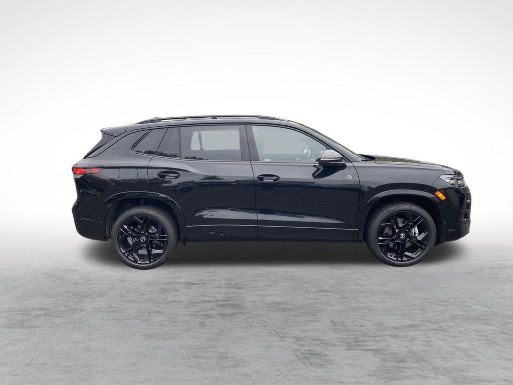 new 2025 Volkswagen Tiguan car, priced at $38,726