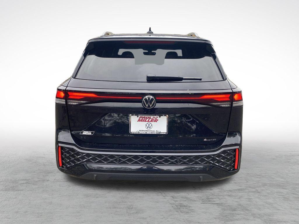 new 2025 Volkswagen Tiguan car, priced at $38,726