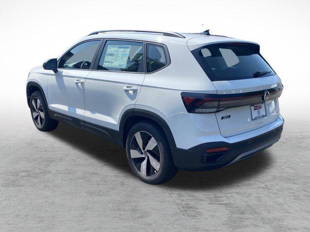 new 2025 Volkswagen Taos car, priced at $29,321
