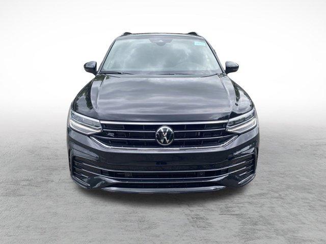 new 2024 Volkswagen Tiguan car, priced at $38,416