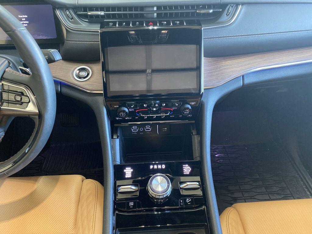 used 2024 Jeep Grand Cherokee car, priced at $53,924