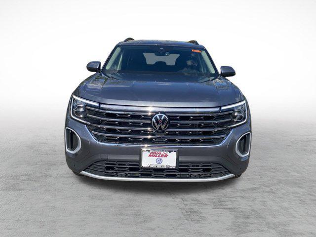 new 2025 Volkswagen Atlas car, priced at $46,922