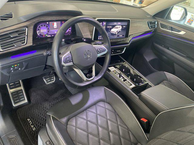 used 2025 Volkswagen Atlas car, priced at $47,997