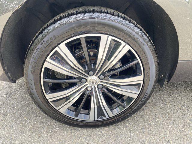 used 2022 Volvo XC60 car, priced at $36,995
