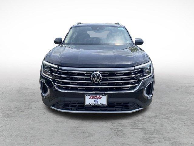 new 2024 Volkswagen Atlas car, priced at $52,306