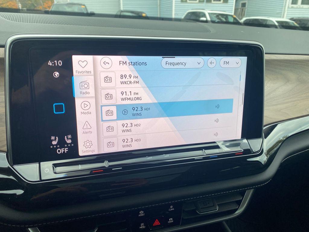 new 2026 Volkswagen Atlas car, priced at $50,125