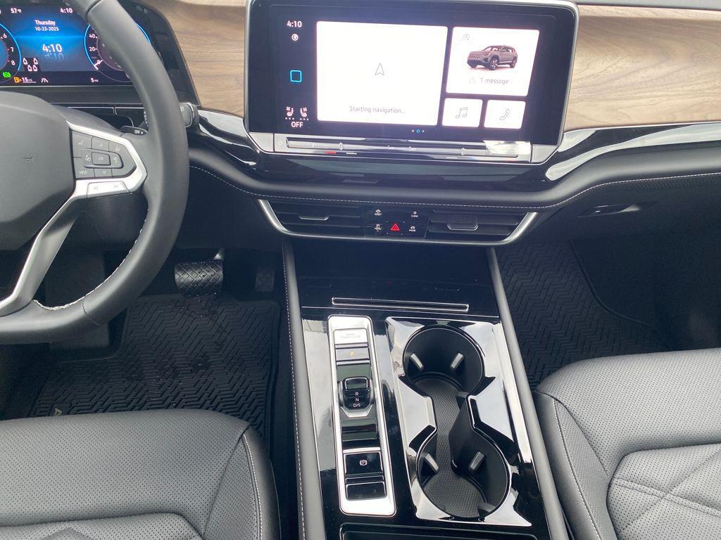 new 2026 Volkswagen Atlas car, priced at $50,125