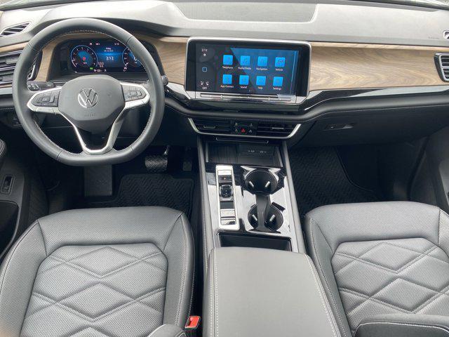 new 2025 Volkswagen Atlas car, priced at $48,292