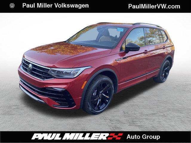 new 2024 Volkswagen Tiguan car, priced at $39,004