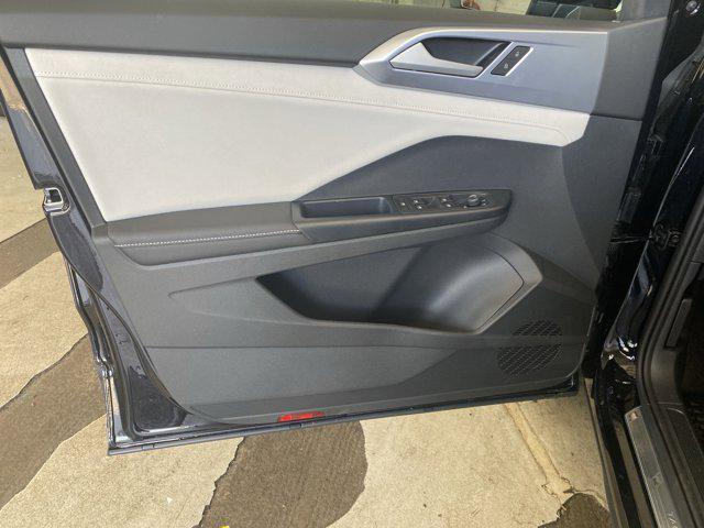 new 2025 Volkswagen Taos car, priced at $32,921