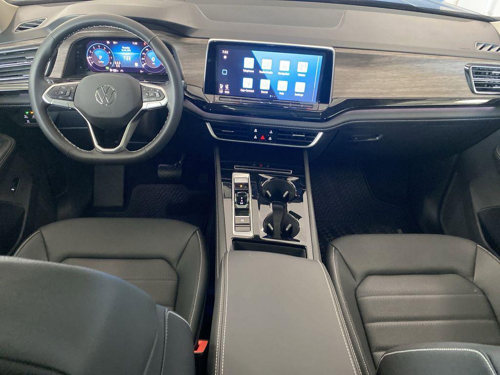new 2025 Volkswagen Atlas car, priced at $47,631