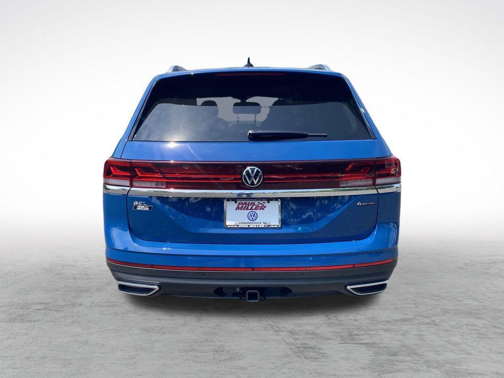 new 2025 Volkswagen Atlas car, priced at $47,631