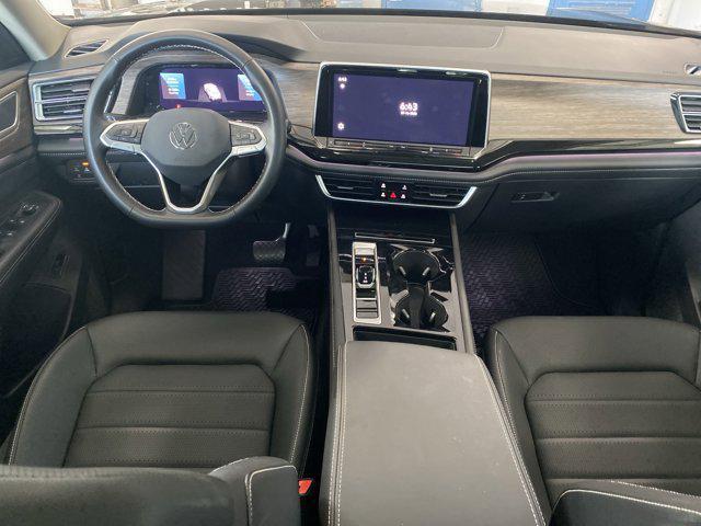 used 2025 Volkswagen Atlas car, priced at $44,993