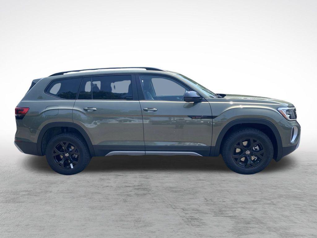 new 2025 Volkswagen Atlas car, priced at $46,146