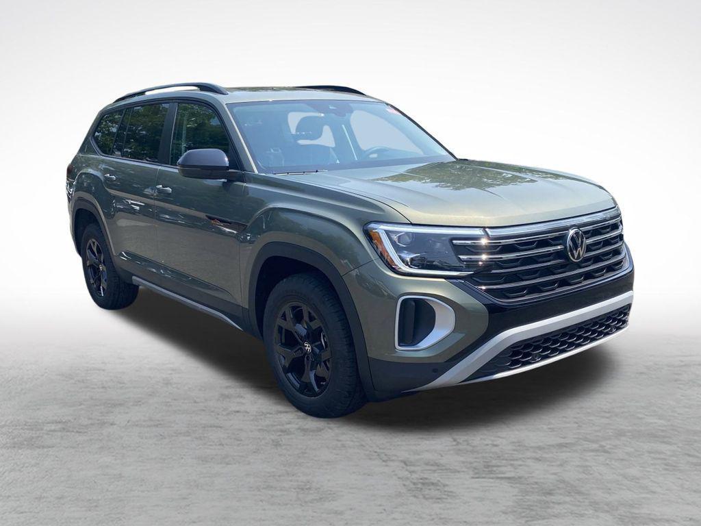 new 2025 Volkswagen Atlas car, priced at $46,146