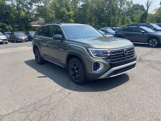 new 2025 Volkswagen Atlas car, priced at $49,646