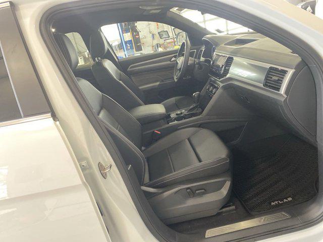 used 2021 Volkswagen Atlas Cross Sport car, priced at $26,545