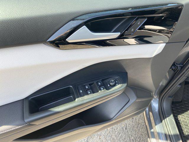 new 2025 Volkswagen Taos car, priced at $28,821