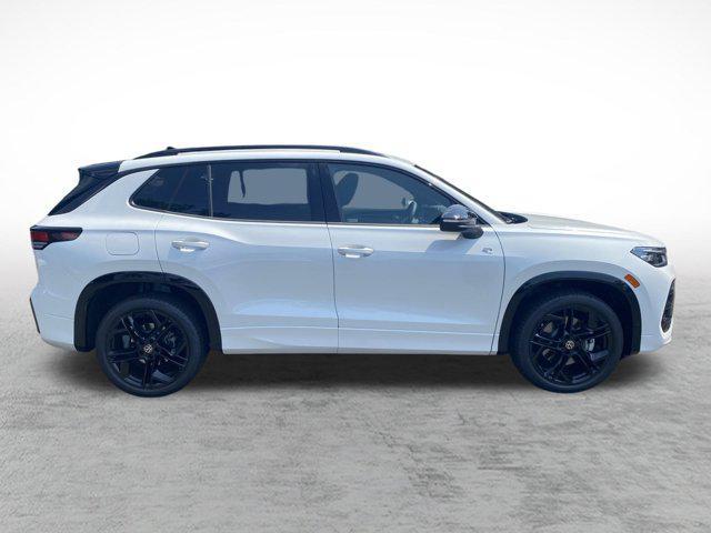 new 2025 Volkswagen Tiguan car, priced at $39,536
