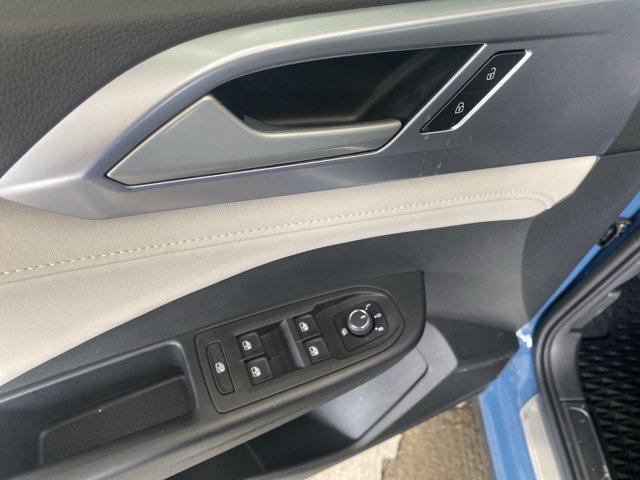new 2025 Volkswagen Taos car, priced at $31,721