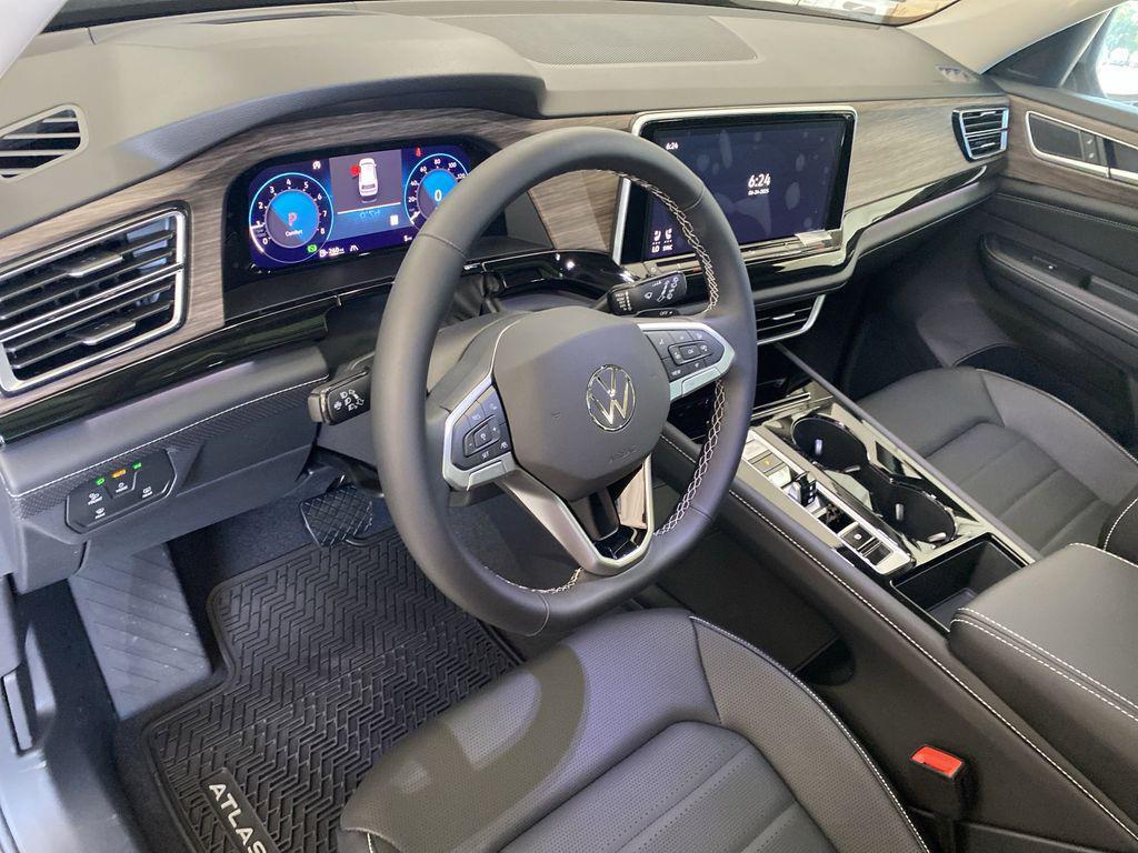 new 2025 Volkswagen Atlas car, priced at $47,631