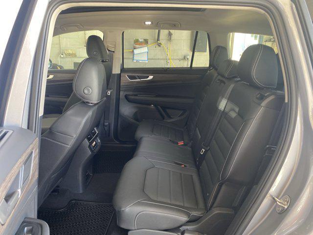 new 2025 Volkswagen Atlas car, priced at $51,131