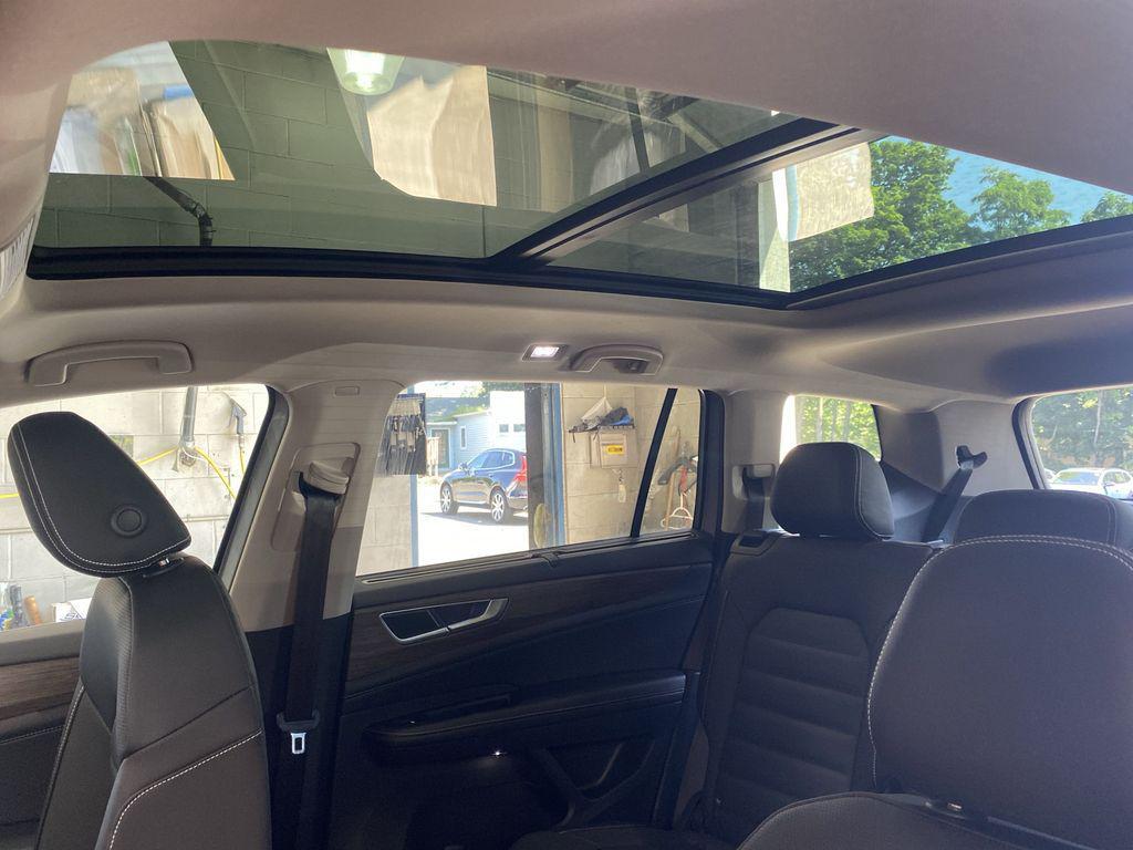 new 2025 Volkswagen Atlas car, priced at $47,631