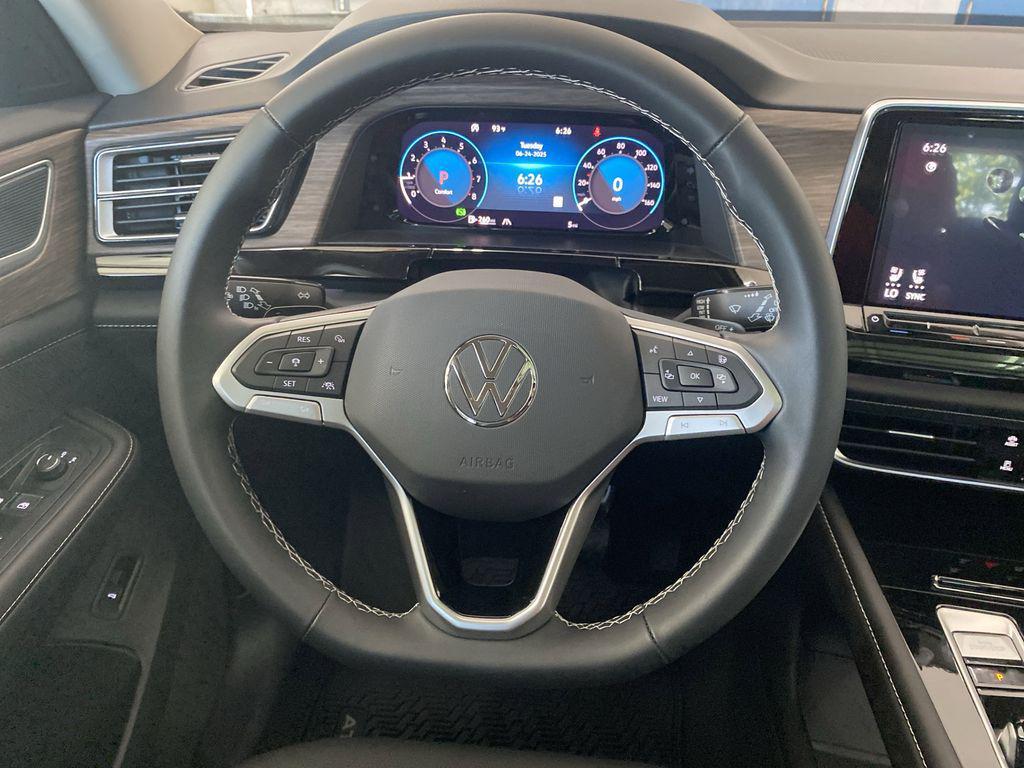new 2025 Volkswagen Atlas car, priced at $47,631