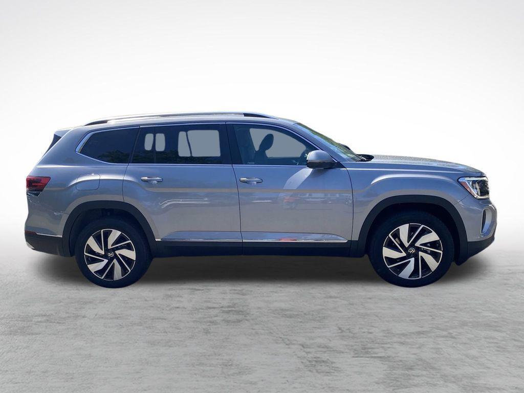 new 2025 Volkswagen Atlas car, priced at $47,631