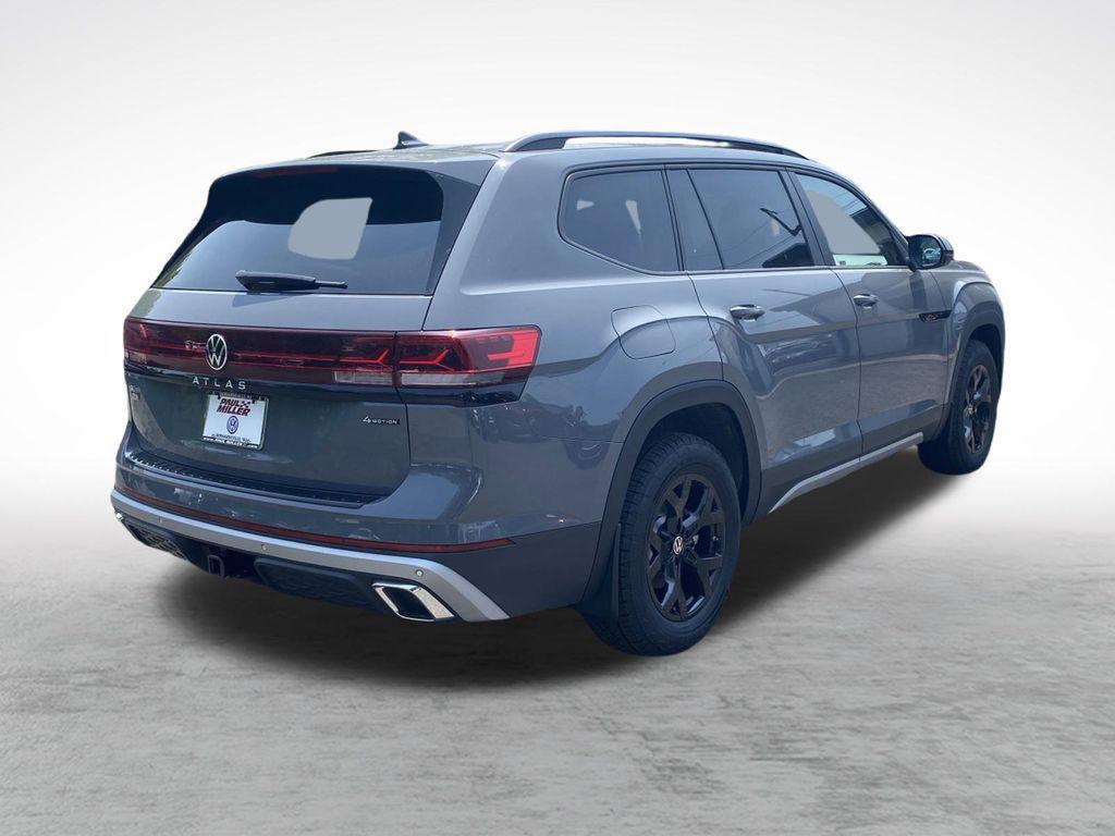 new 2025 Volkswagen Atlas car, priced at $46,671