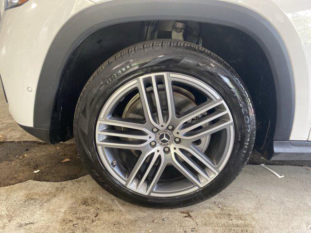 used 2024 Mercedes-Benz GLS 450 car, priced at $67,825