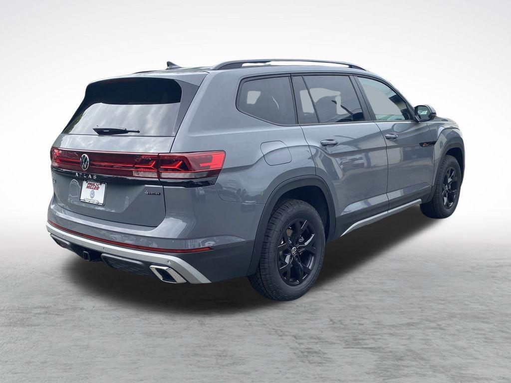 new 2025 Volkswagen Atlas car, priced at $45,906