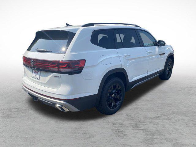 new 2025 Volkswagen Atlas car, priced at $49,646