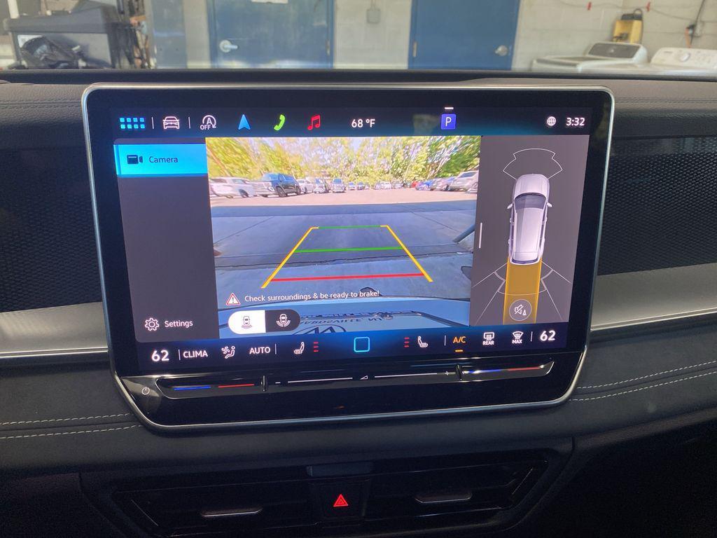 new 2025 Volkswagen Tiguan car, priced at $39,181