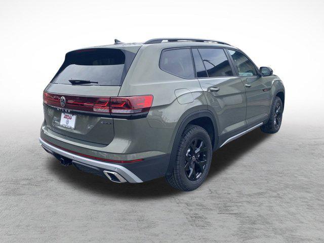 new 2025 Volkswagen Atlas car, priced at $48,646
