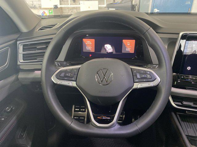 new 2025 Volkswagen Atlas car, priced at $48,646