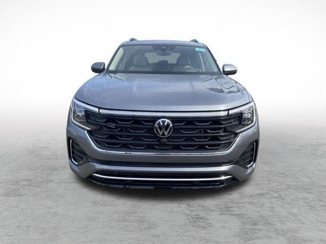 new 2024 Volkswagen Atlas car, priced at $55,621