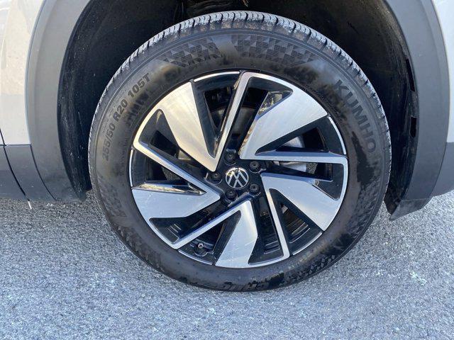 used 2024 Volkswagen Atlas car, priced at $42,295