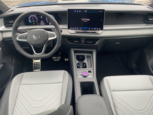 new 2025 Volkswagen Tiguan car, priced at $39,931