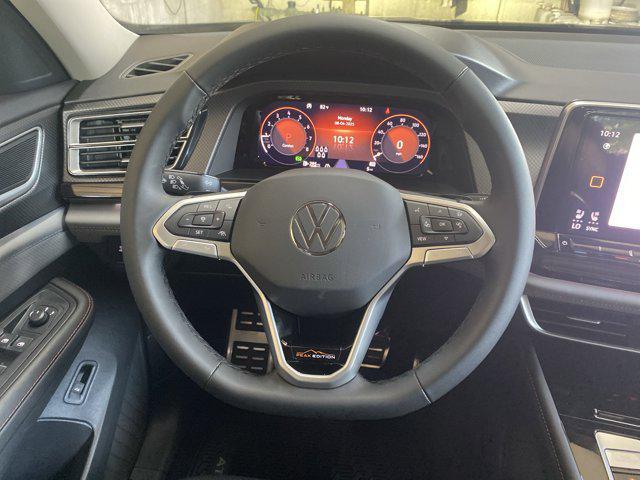 new 2025 Volkswagen Atlas car, priced at $49,719