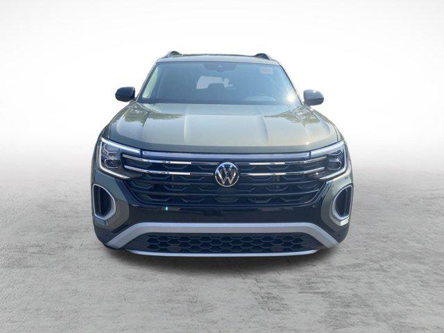 new 2025 Volkswagen Atlas car, priced at $49,719