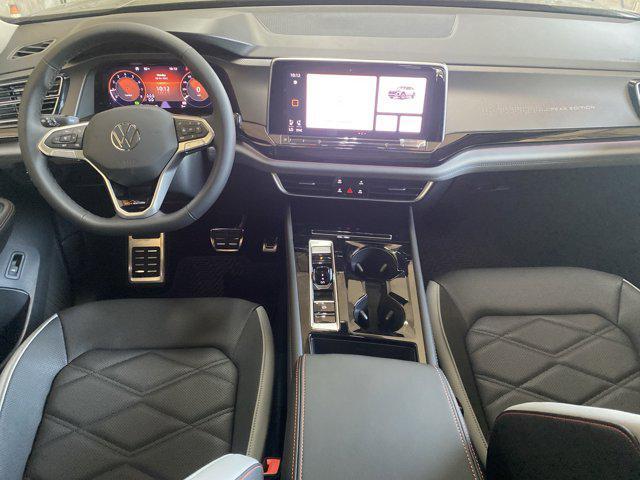new 2025 Volkswagen Atlas car, priced at $49,719