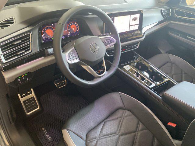 new 2025 Volkswagen Atlas car, priced at $49,719