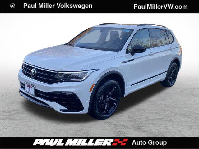 new 2024 Volkswagen Tiguan car, priced at $39,004