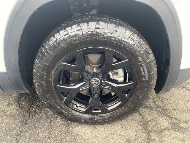 used 2025 Volkswagen Atlas car, priced at $43,495
