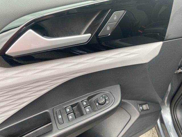 used 2022 Volkswagen Taos car, priced at $19,595