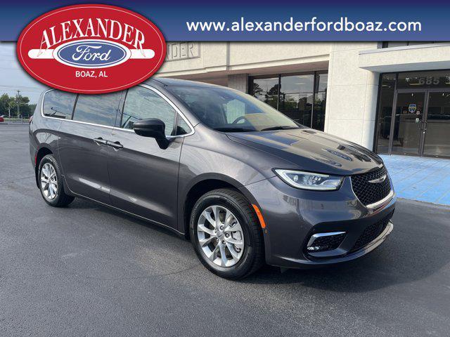 used 2023 Chrysler Pacifica car, priced at $32,988