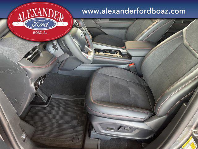 new 2025 Ford Explorer car, priced at $59,274
