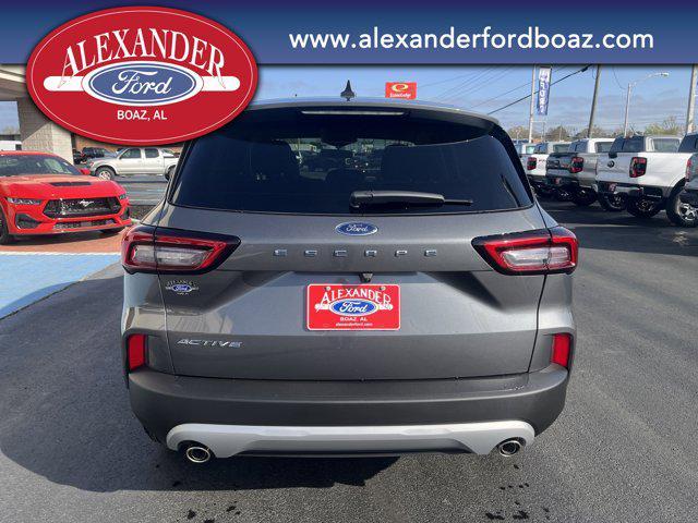 new 2025 Ford Escape car, priced at $30,320
